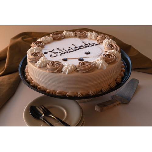 Pastel Crema grande (Decorado de referencia)